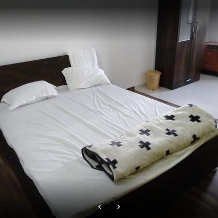 Kings Villa 3 Bhk Lonavala Bagian luar foto